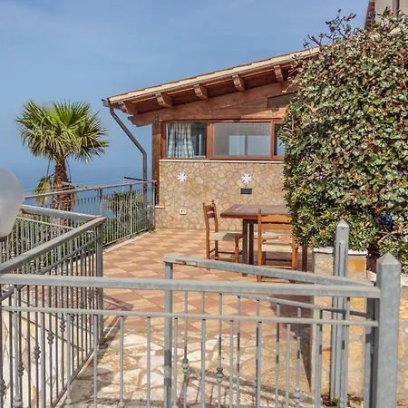 Azzurra Con Vista Sul Mare アパート サン・ヴィート・ロ・カーポ